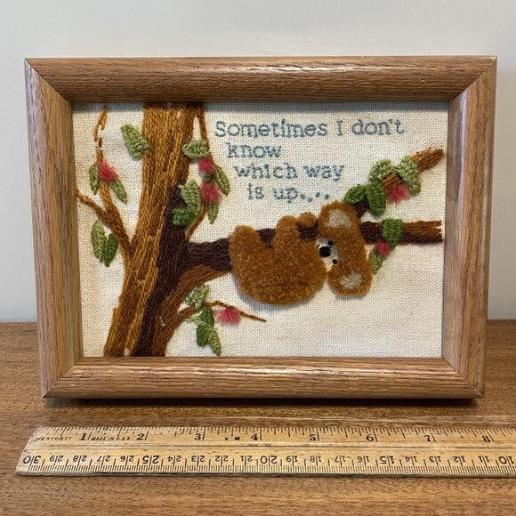 Vtg Jiffy Crewel Embroidery Stitchery Koala Bear 5x7 Oak Framed Picture Decor - Picture 5 of 9